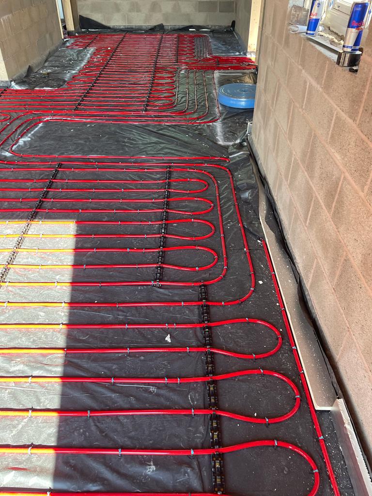 Can You Install Underfloor Heating in a Loft Conversion? - Underfloor Heating Minimalist Loft Conversion